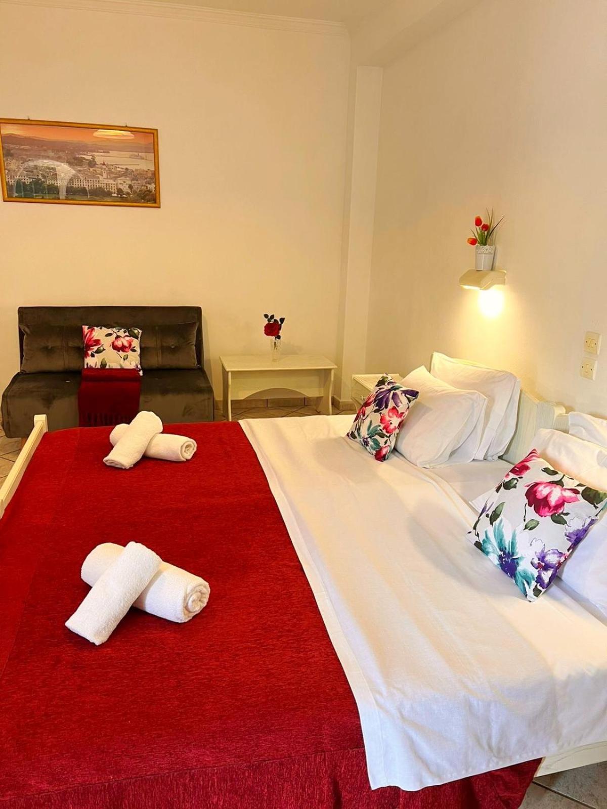 Apart Hotel Blumarin 아기오스고르디오스 외부 사진
