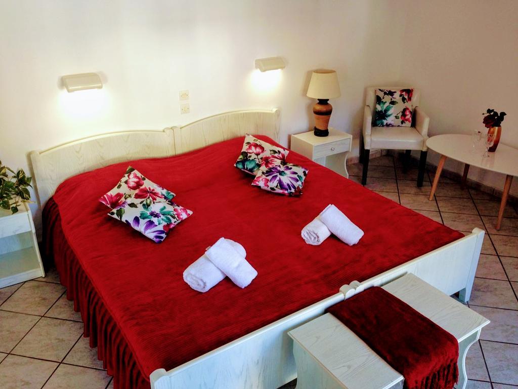 Apart Hotel Blumarin 아기오스고르디오스 외부 사진